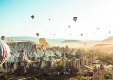 photo-of-hot-air-balloons-on-flight-2668314